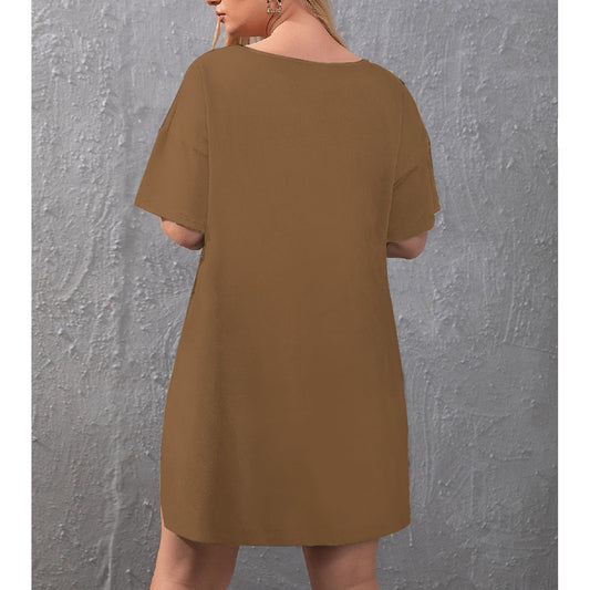 ML Minimalist Brown Neutral Women's Drop-Shoulder T-Shirt with Side Split and Shorts (Plus Size)