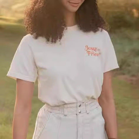 Women’s “What a Friend We Have in Jesus” T-Shirt – Faith-Based Christian Tee with Round Neck & Short Sleeves
Women's T-Shirt Round Neck Letter "WHATAFRIENDINJESUS" Print Short Sleeve Christian Shirt