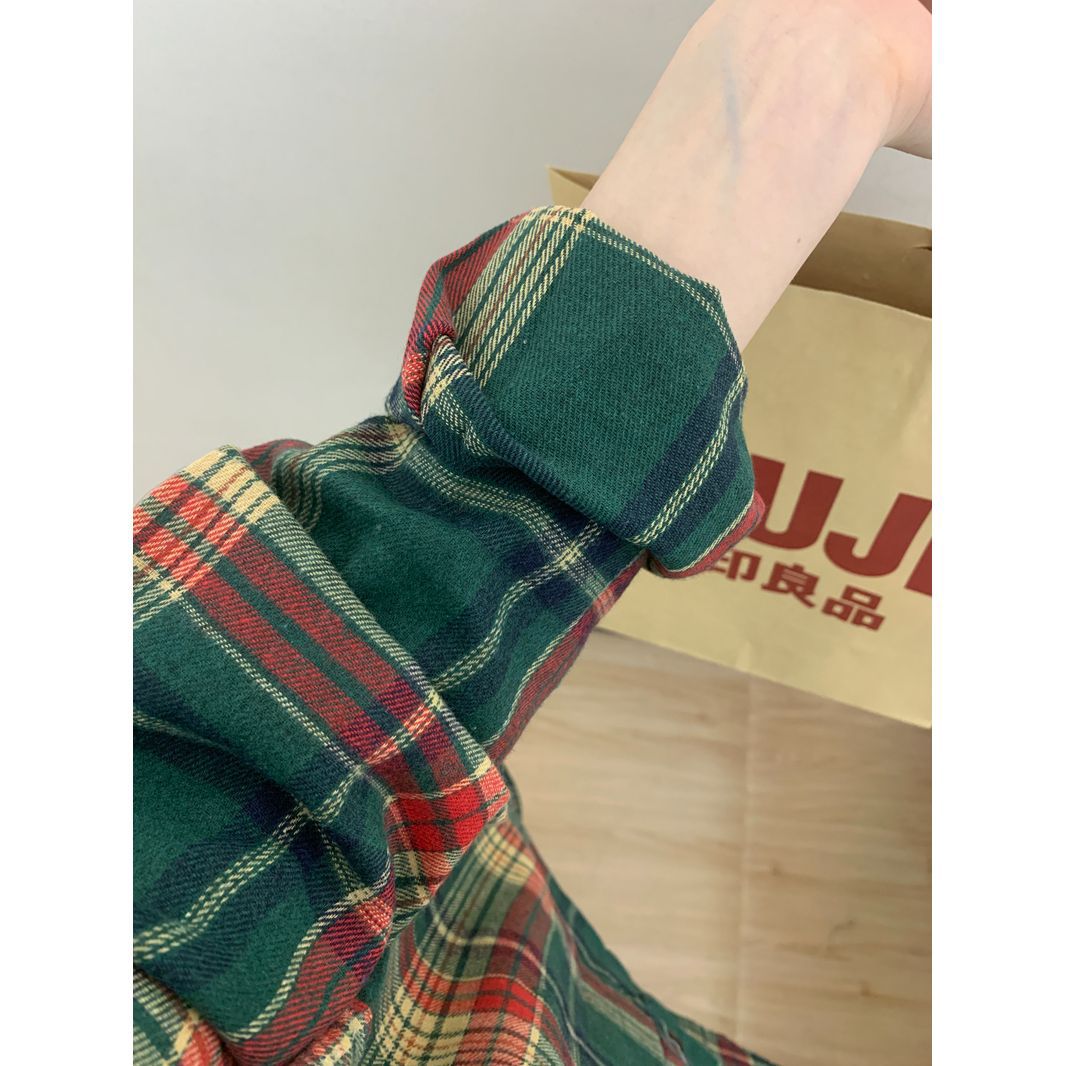 Vintage Green Plaid Long Sleeve Shirt for Women – Brushed Soft Loose Fit Button-Up Top, Casual Fall Shacket Style Jacket – TikTok Viral Favorite Outfit