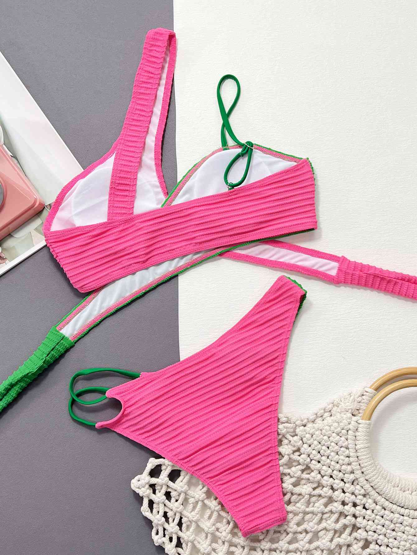 Zelda Baddie | Contrast One-Shoulder Two-Piece Swim Set