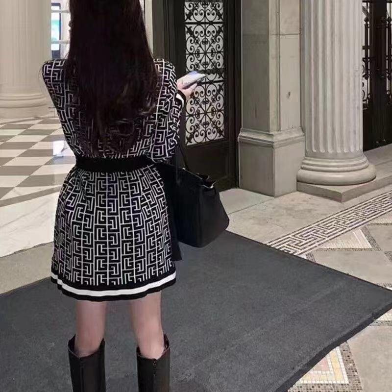 Vivian Russe Rules Vintage Elegant Sweater Cardigan Women Lace Up High Street Long Sleeve Top Knitted Outwear Coats Traf Clothes Pull Femme Autumn