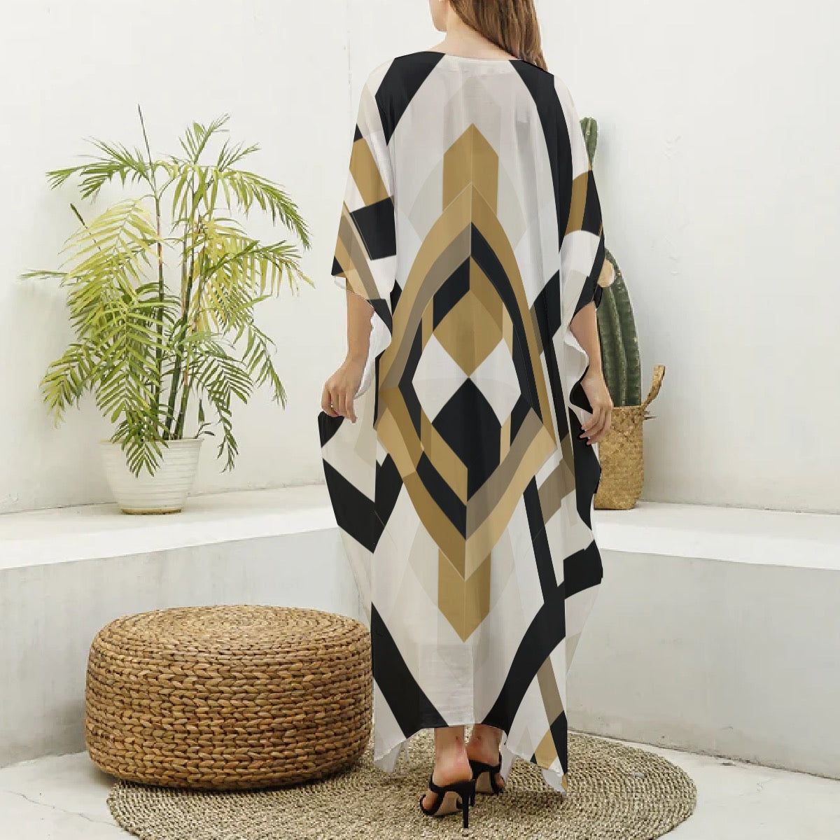 Zahara Drift Muumuu – Women’s Luxury Moo Moo Kaftan Dress, Silky V-Neck Beach & Lounge Maxi
 Silk V-neck Kaftan Robe