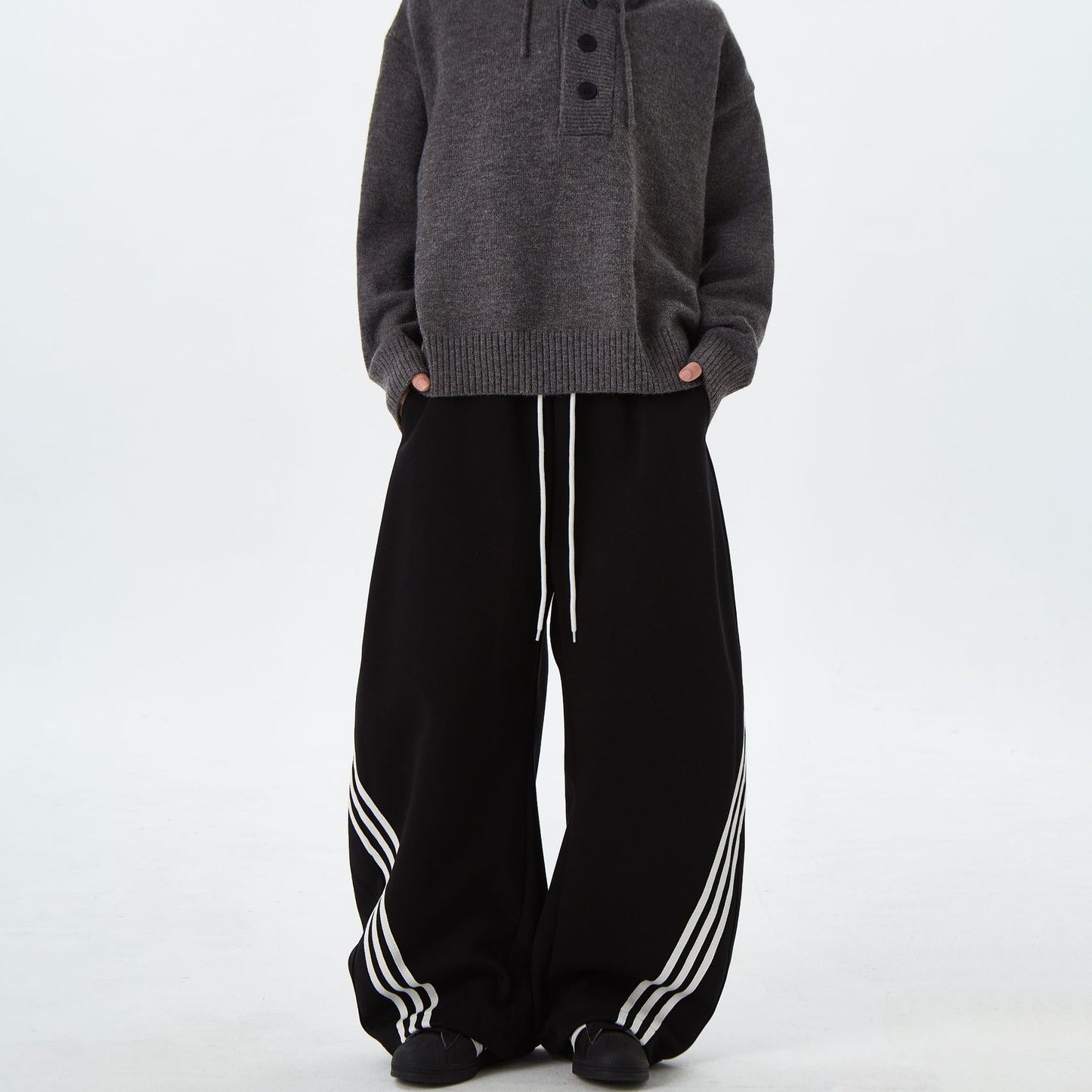 Trendy Unisex Sweatpants | Three bar casual drawstring sports sweatpants