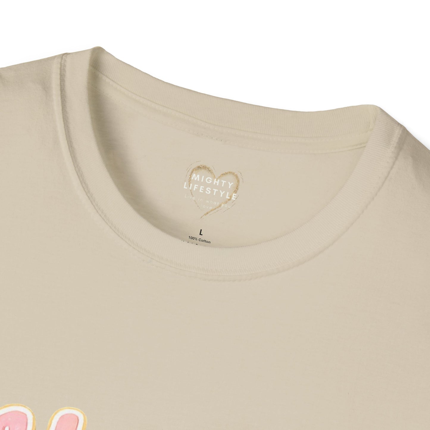 Happy Easter Bunny Graphic Tee – Cute Pastel Easter Shirt for Women, Spring Holiday Outfit, Easter Egg Hunt Shirt