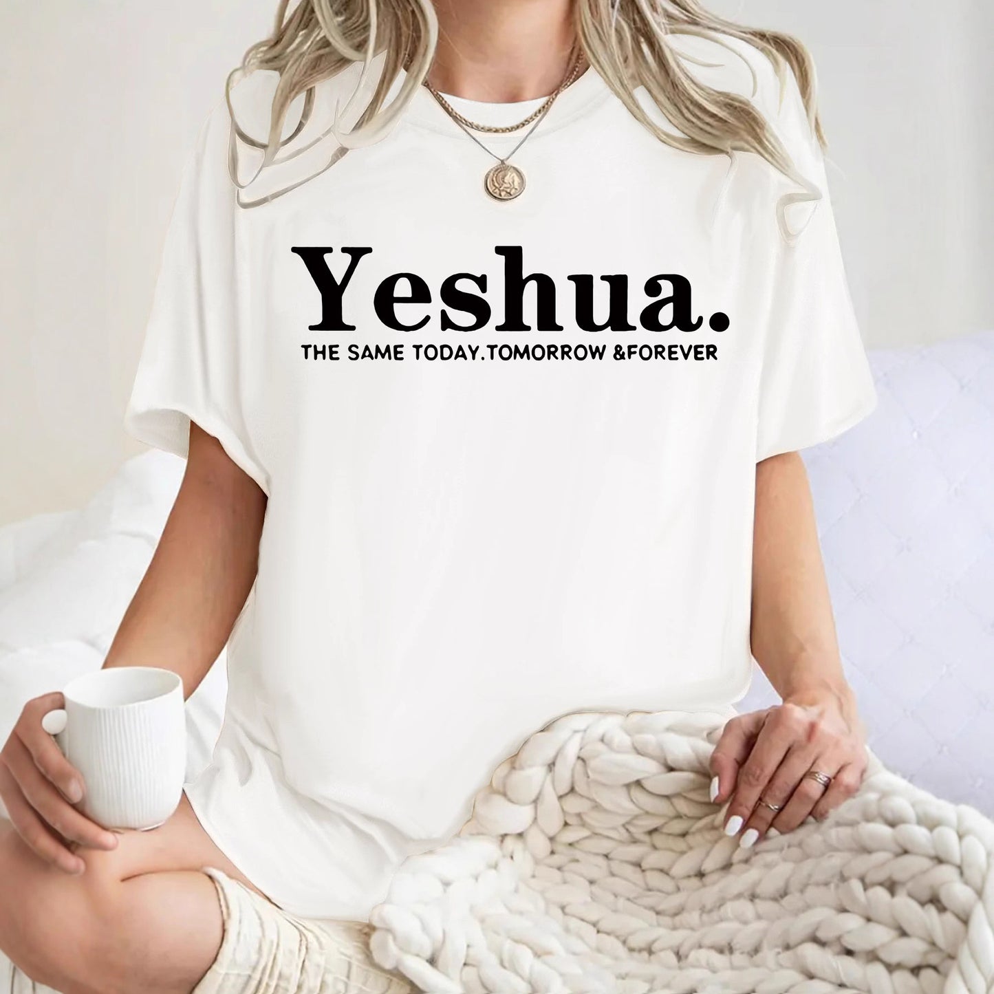 Short sleeved Yeshua print
